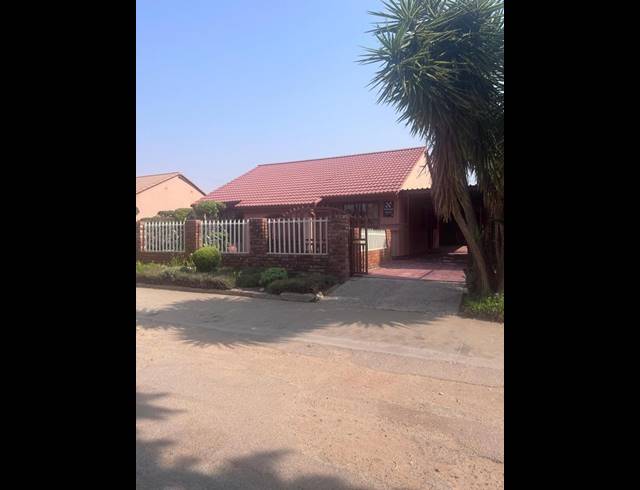 4 BEDROOM PROPERTY TO RENT IN RIVIERA PARK